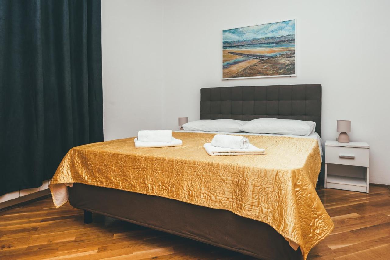 Matej 1 Apartment Zadar Luaran gambar